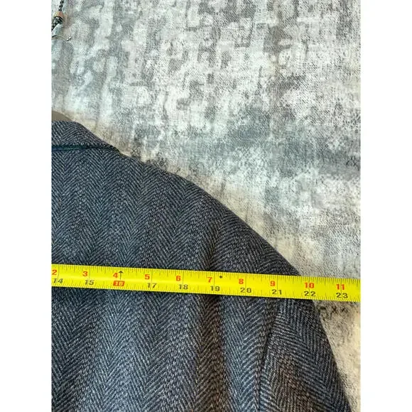 Vtg Cricketeer 48R Herringbone Wool Tweed Sport Coat Jacket Gray